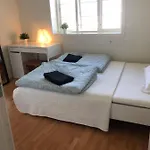 Olav Kyrres Gate 39 2 Etg 4 Soverom Ved Taket Av Stavanger