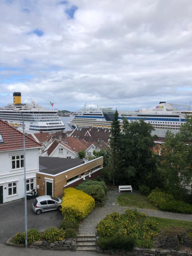 Apartment Olav Kyrres Gate 39 2 Etg 4 Soverom Ved Taket Av